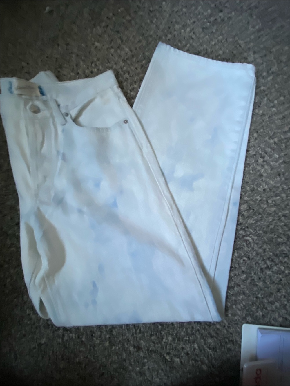 Universal Thread Light Blue Washed Jeans